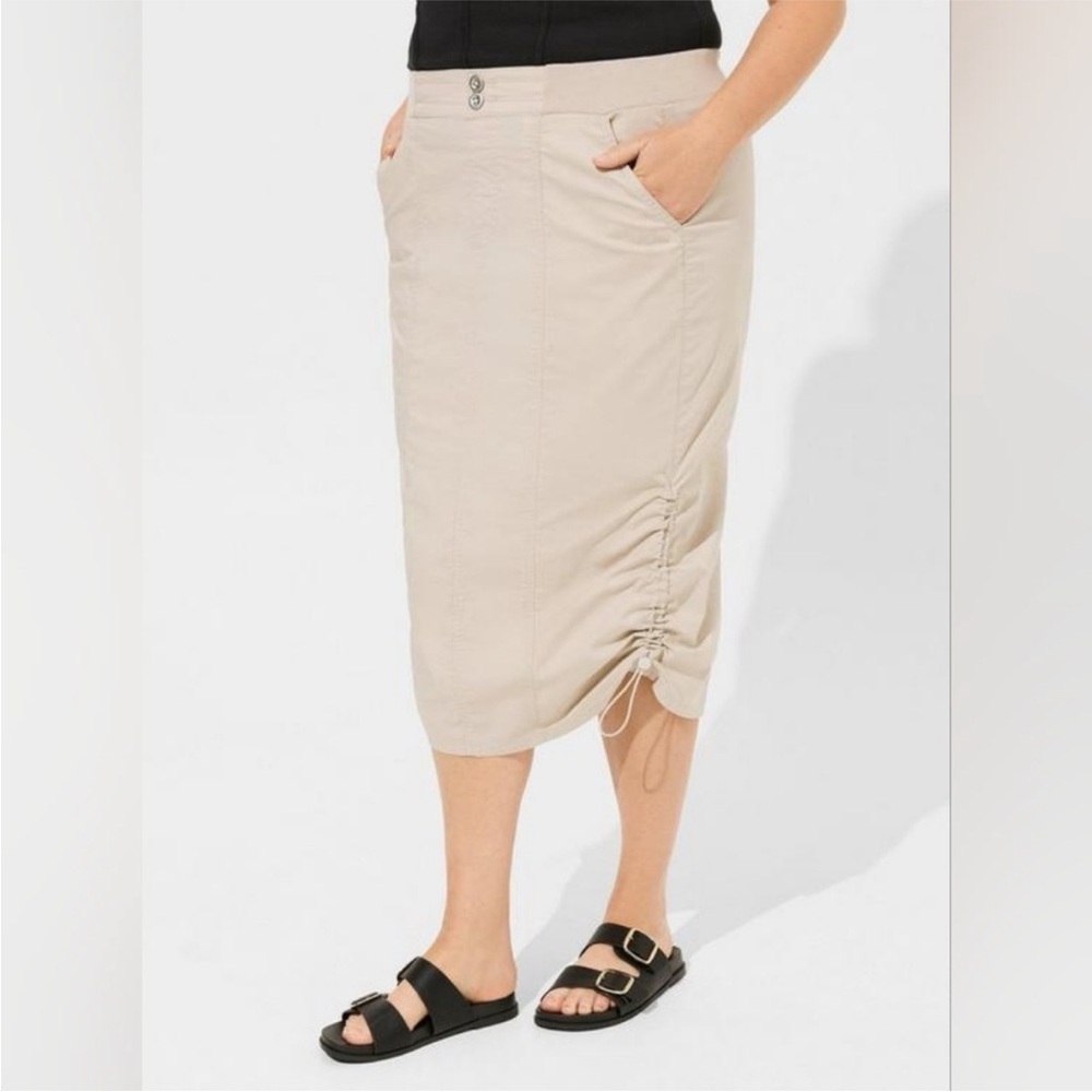 Torrid Maxi Poplin Cargo Skirt in Chateau Gray Size 10